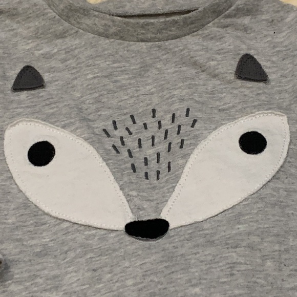 First Impressions Long-Sleeve Shirts in Gray Army Animal Print in size 24M - Picture 3 of 8